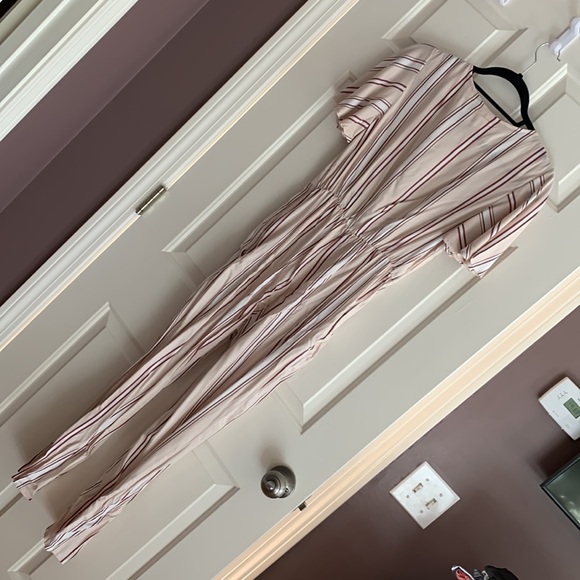 Tan stripped jumpsuit - Picture 6 of 6